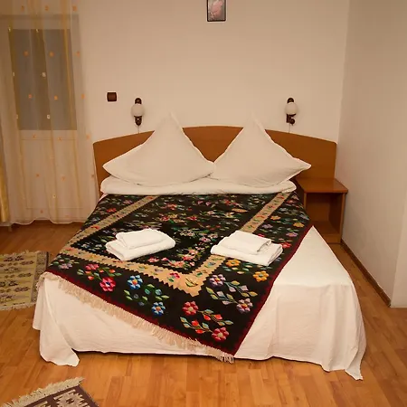 Lazar Guest house Voineasa